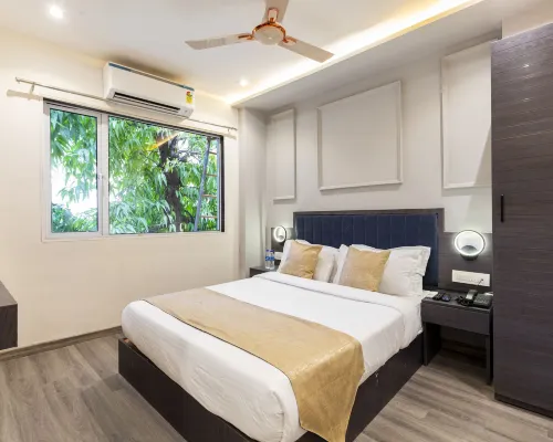 โรงแรมคลาสซิโอ อันด์แฮริ โรงแรมใกล้หาดเวอร์โซวา