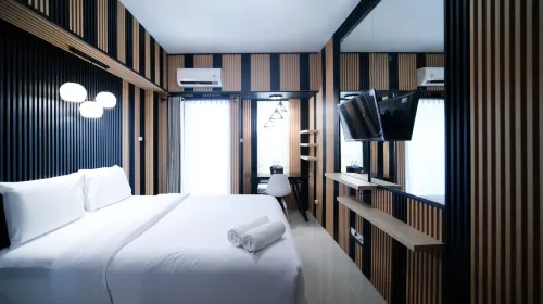 Comfy Studio Connected to Mall at Orchard Supermall Mansion Apartment - Kitchen