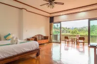 Bamboo Grove Chiang Mai Hotels in Mae Taeng District
