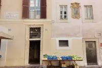 Youroom - Coppelle Отели в г. Сант-Эустакьо