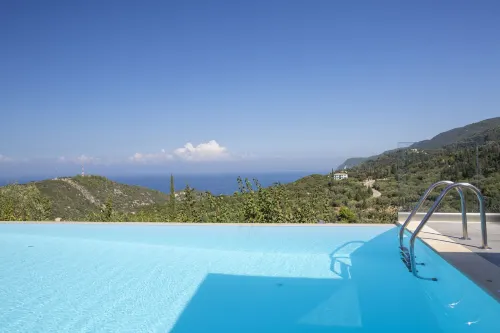 Drimonari Villas