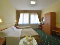 Hotel Ristorante Dropiluc Hotel a Druento