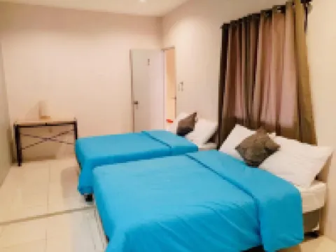 โรงแรมโฮมทาวน์ บาโกโลด - ลัคสัน