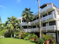 Raina Holiday Accommodation Hotels near Titikaveka Beach