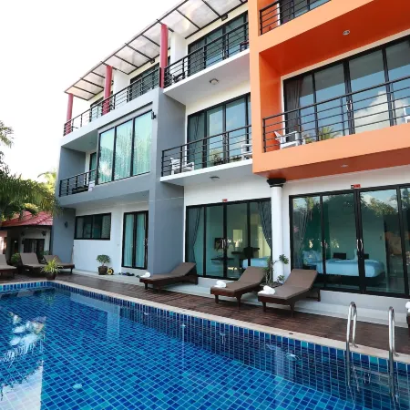 Samui Natien Village Отели рядом с достопримечательностью «Мумифицированный монах»