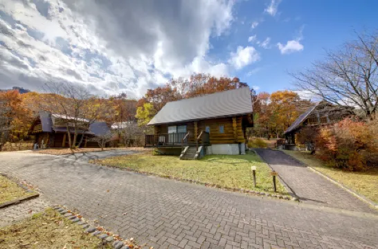 巖櫃松柏森林度假村