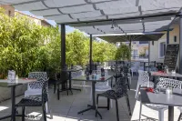 The Originals Boutique, Hotel l'Occitan, Aubagne Hotels in La Bouilladisse