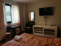 Frontier Homestel - balcony
