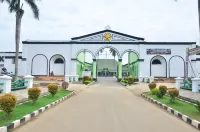 Emilia Hotel by Amazing - Palembang Hotel a 