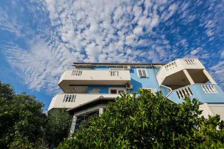 Luton Apartment Zadar Kozino Heating Pool & Jacuzzi