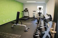 La Quinta Inn by Wyndham Sandusky Near Cedar Point - salle de sport
