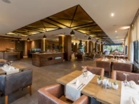 Vista Boutique Hotel โรงแรมในเมร์ซีน