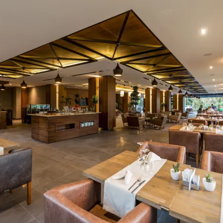 Vista Boutique Hotel
