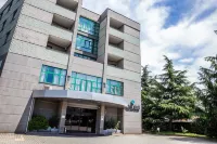 Hotel Glis Hotel in zona CFI Concessionario Ferrone Isoldi