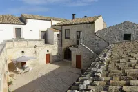 Relais Cimillà B&B - Huvilat