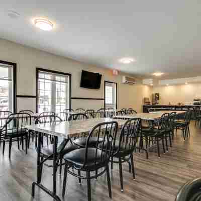 Hôtel Marineau Shawinigan Dining/Meeting Rooms