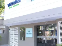 Varanasi Hotel Boutique Aeropuerto Hotels near Rafael Núñez International Airport