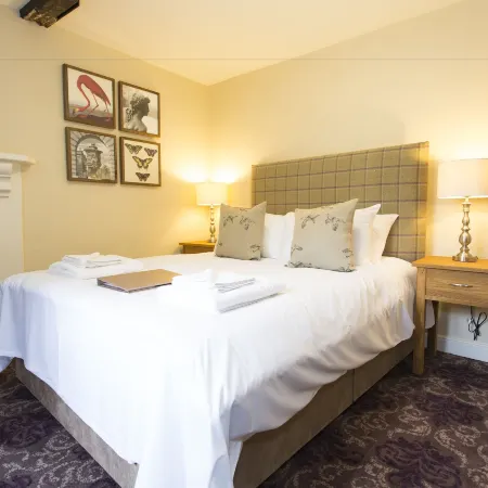 George Hotel & Granary
