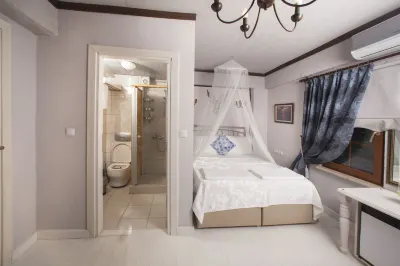 Iola Hotel Hotels in Tenedos