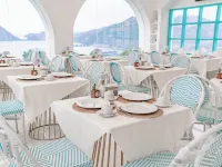 Loccal Collection Hotel Komodo