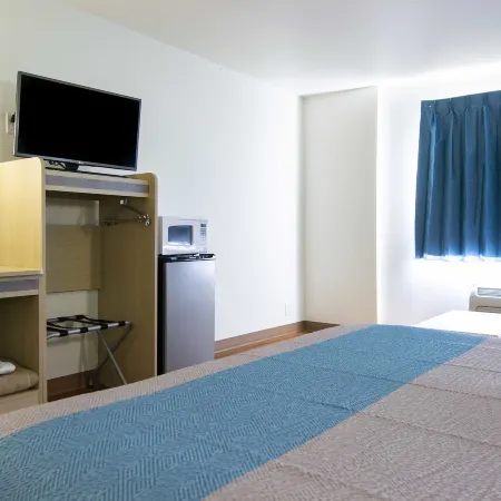 Motel 6 Las Cruces, NM - Telshor