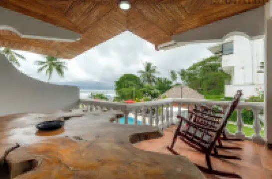 Jaco Laguna Resort & Beach Club