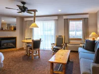 Red Wolf Lodge at Olympic Valley Hotels in Olympic Valley