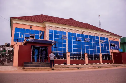 Glass House Suites Annex Hotels in Ojokoro