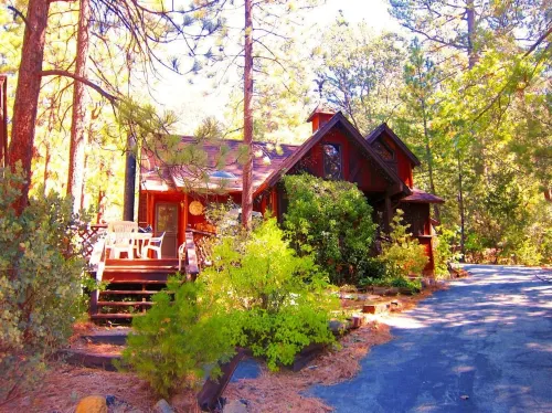 Always Inn Idyllwild Vacation Cottages Hôtels à : Idyllwild