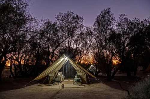Neuras Wine & Wildlife Estate - parking