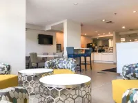 Microtel Inn & Suites by Wyndham Eagan/St Paul Các khách sạn ở Mendota Heights