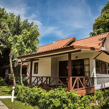Coco Palm Beach Resort