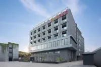 진저 우다이푸르 샤스트리 서클