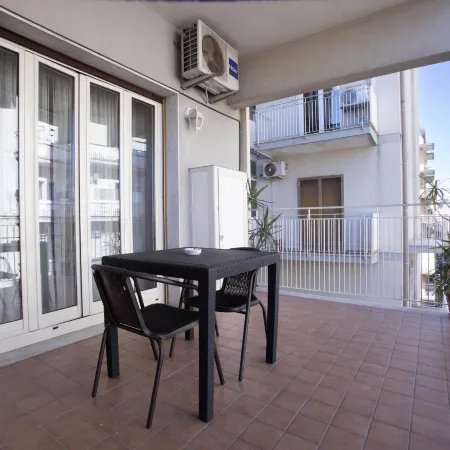 Etna Sea House