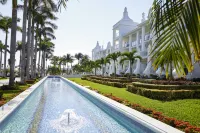 Riu Palace Riviera Maya - All Inclusive - Pool