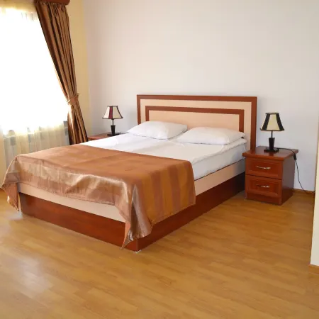 Ariana Family Hotel