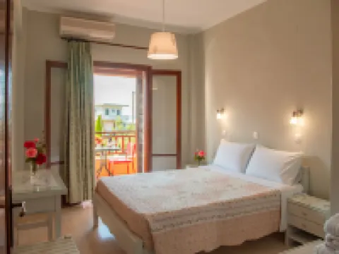 Eleni Apartments Hotels in Roda