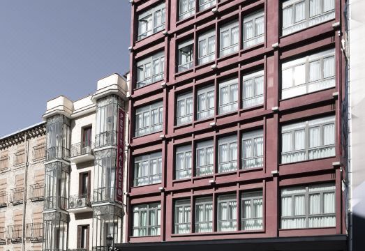 프티 팰리스 마요르 플라자