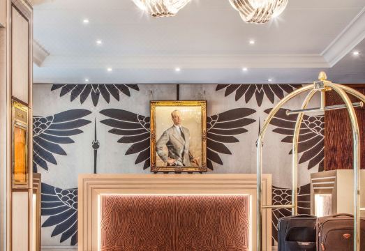 Hôtel Bristol Genève의 객실 내부