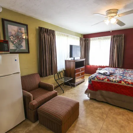 Oceans Beach Resort & Suites