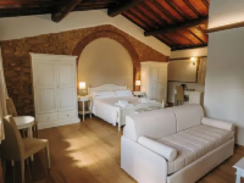 Borgo Il Poggiaccio Residenza Turistico Alberghiera Hoteles en Sovicille