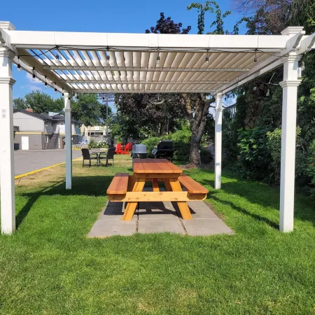 Recreation Inn and Suites