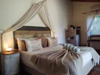 Orange-Ville Lodge & Guesthouse