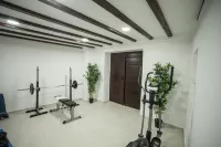 Tinel Longo, Holiday Home for up to 8, City Center, BBQ, Terrace