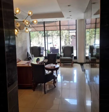 The Residence Hotel Отели рядом с достопримечательностью «AU Conference Center»