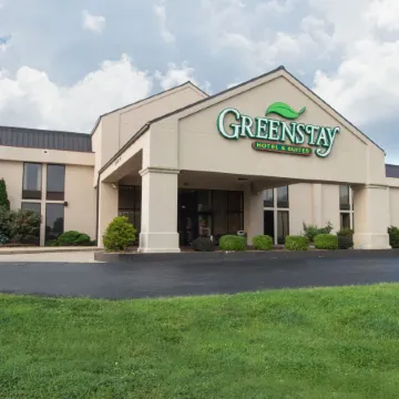 Greenstay Hotel & Suites Central