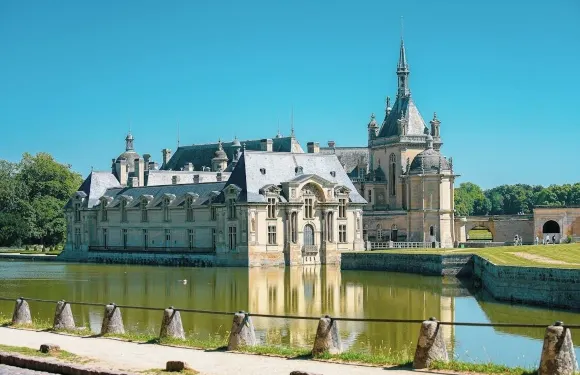 尚蒂伊康鉑酒店