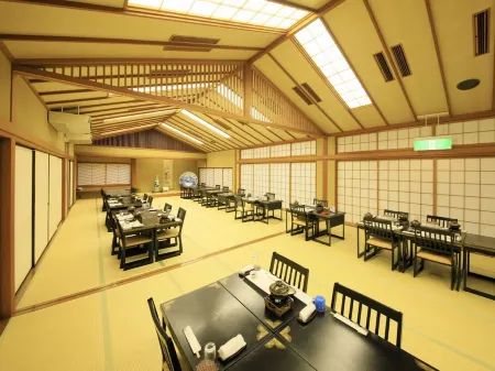 Kaike Fuga Отели рядом с достопримечательностью «Kaike Hot Spring Shrine»