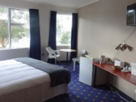 The Wharf Hotel Hotels in Wynyard