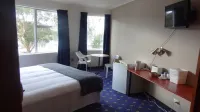 The Wharf Hotel Hotels in Wynyard